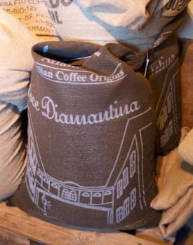 Gebrand Brazil , Unwashed Arabica, Cerrado, NY 2/3, Screen 17/18